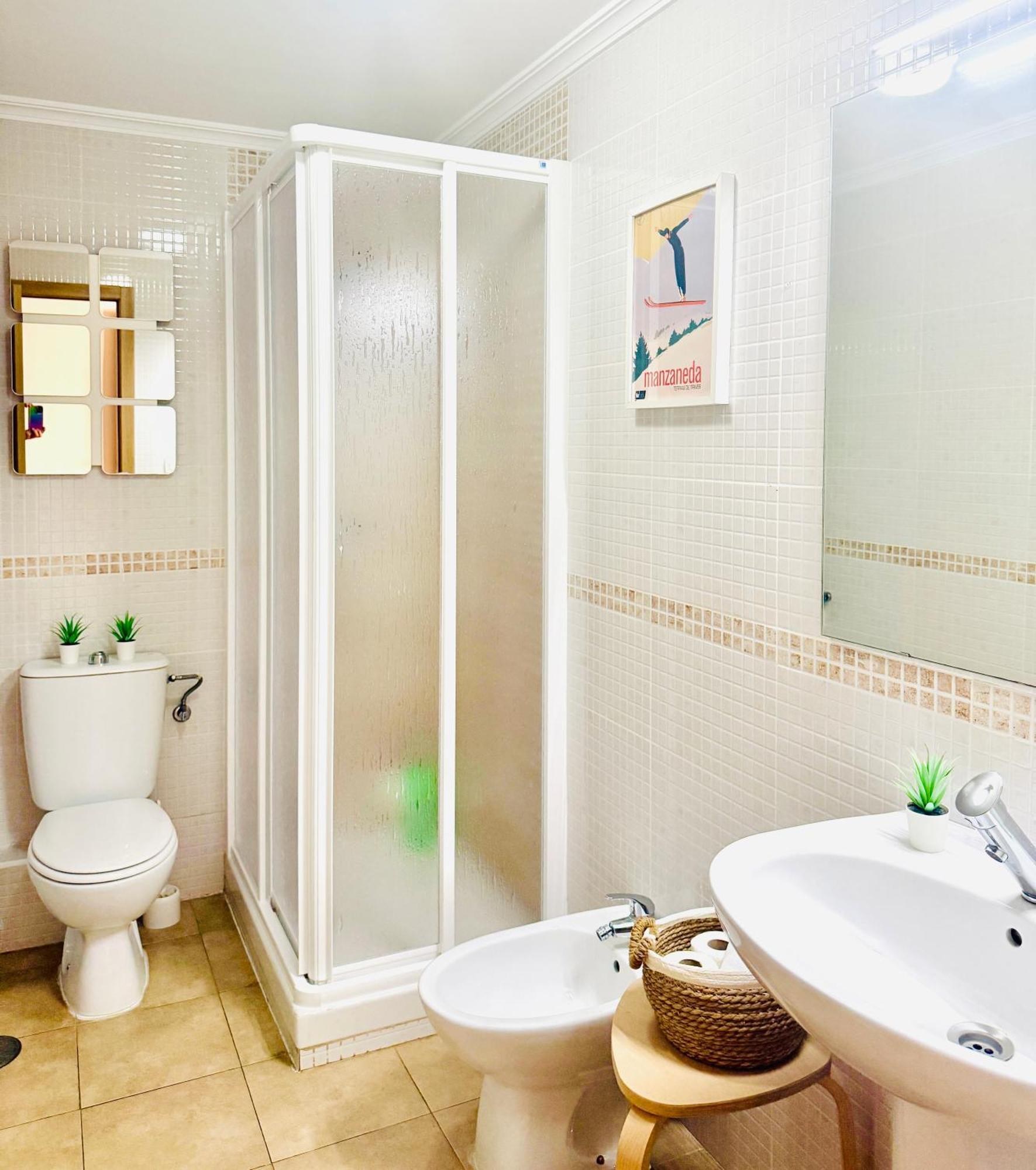 Apartamento Penuelas Севиля Екстериор снимка